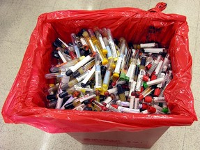 Odpady medyczne - stare leki